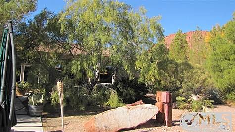 4th image of 190 N Painted Hills Dr