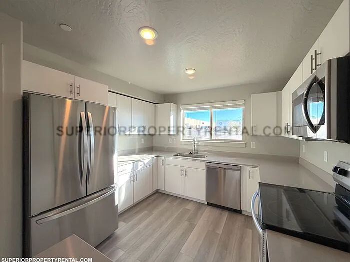 184 N Lone Rock Dr #B104 — Photo 16