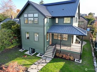 2806 30th Ave W, Seattle, WA 98199