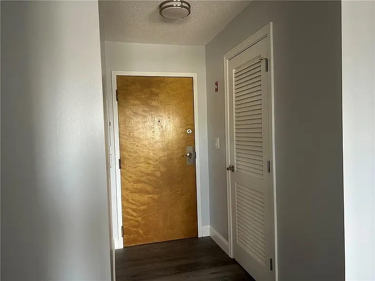728 Beverage Hill Ave #16 — Photo 14