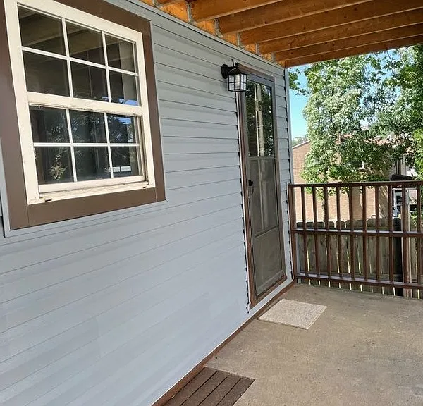 405 Millbridge St — Photo 3