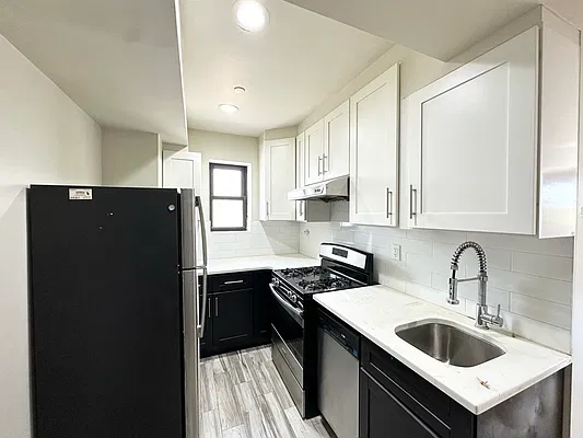 Rented by Highline Residential | media 2