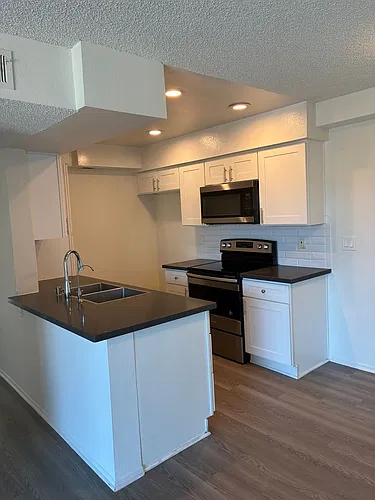 Floor plan 413