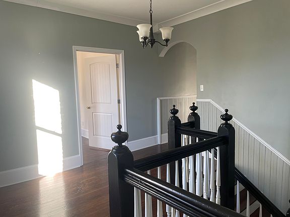 2nd image of 435 Highland Ave SW APT 1