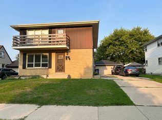 3540 S 80th St #3540, Milwaukee, WI 53220