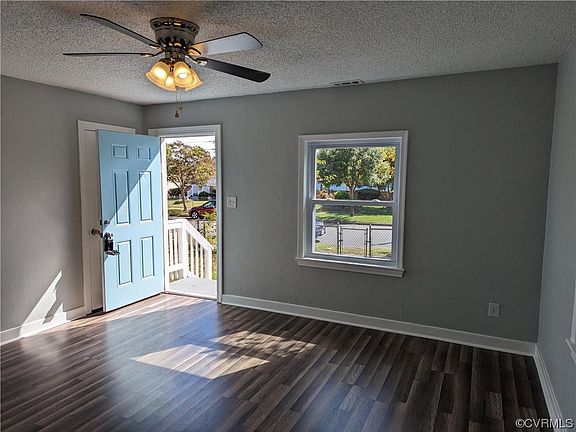 3rd image of 1821 Joplin Ave