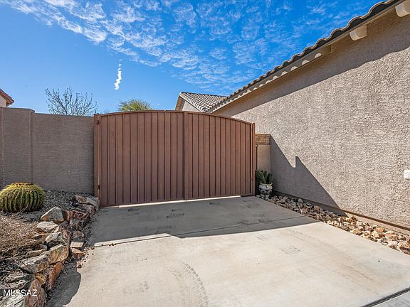 5th image of 9706 S San Esteban Dr