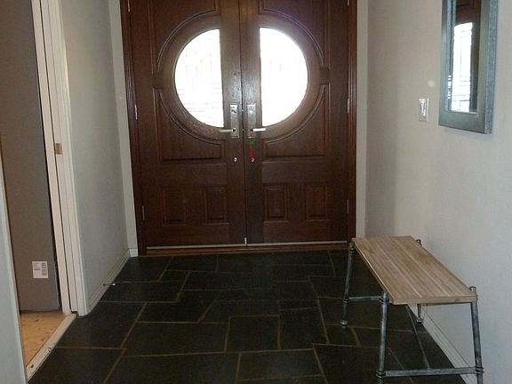 5th image of 1735 Silvercrest Way