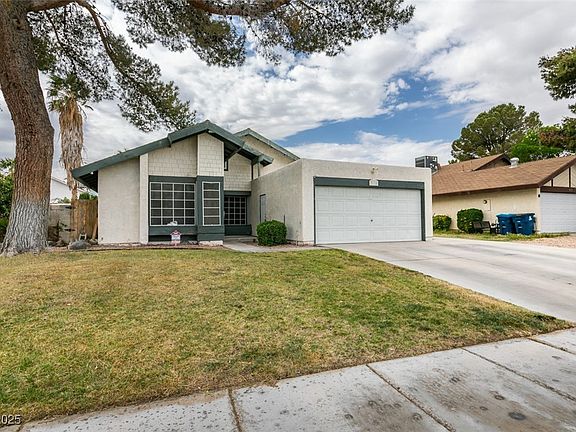 2nd image of 3115 Blossom Glen Dr