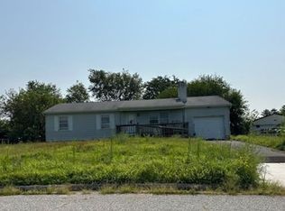 1671 Fiocchi Dr, Vineland, NJ 08360