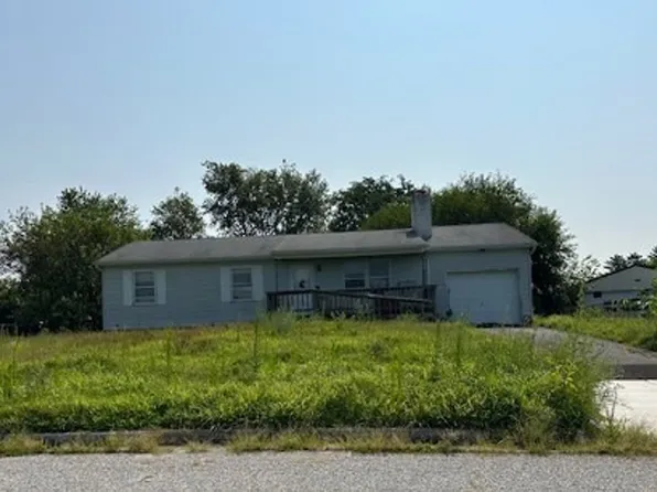 1671 Fiocchi Dr, Vineland, NJ 08360