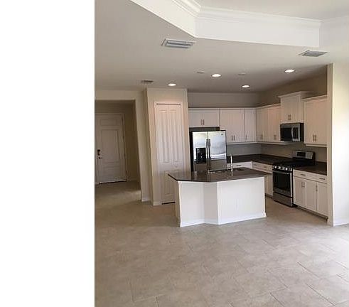 5th image of 4600 Waterscape Ln