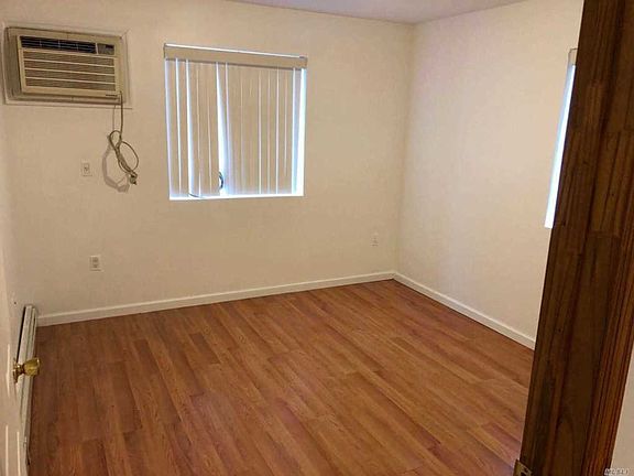 4th image of 18266 Wexford Ter Unit 1