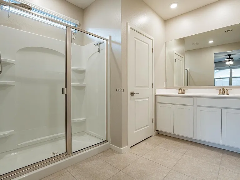 14155 W Georgia Dr — Photo 22