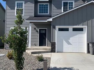 708 Fountain Blvd, Zillah, WA