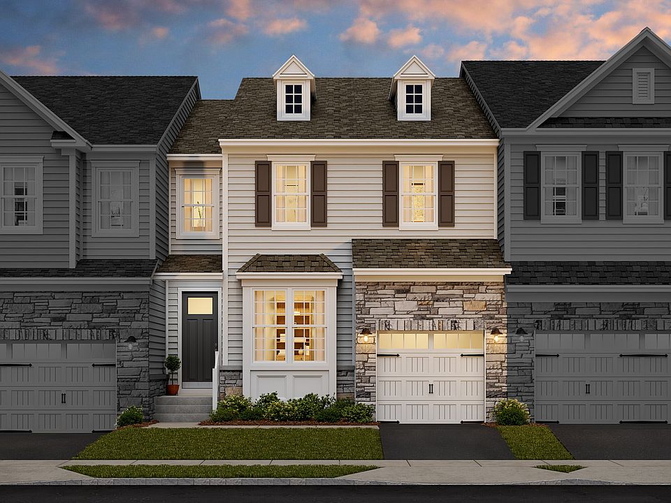 Bryn Mawr - 2905 Charleston Drive 2903