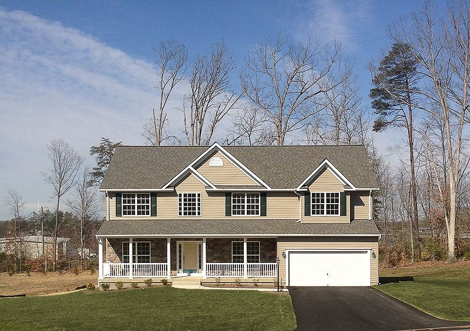 1st image of 20 Towering Oaks Dr