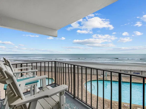 1210 N Waccamaw Dr, Murrells Inlet, SC