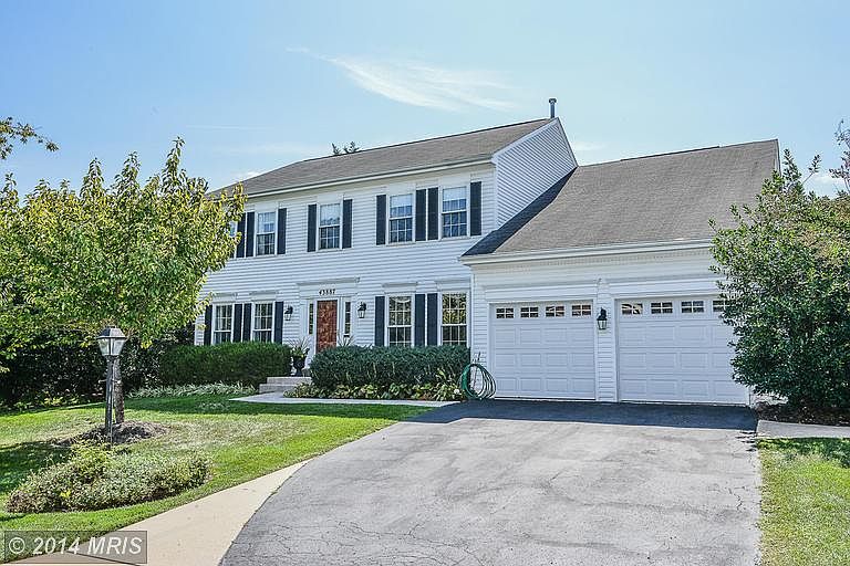 1st image of 43887 Grottoes Dr