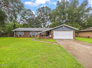 145 Riviera Dr, Jackson, MS 39211