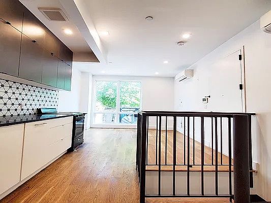 2nd image of 877 Park Ave #1A