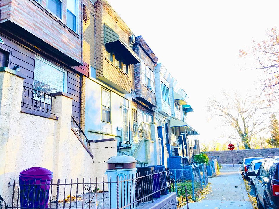 1st image of 3111 N 32nd St #1