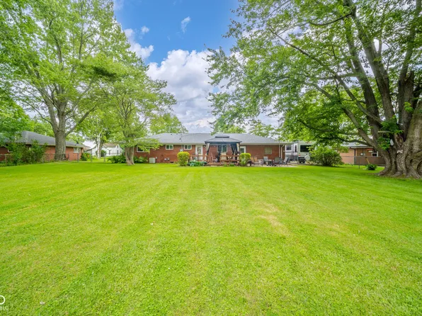 2076 E 400 S, Anderson, IN 46017