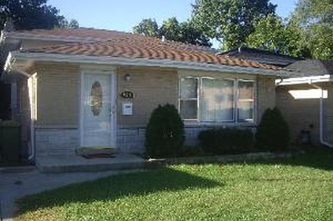 1st image of 927 E 148th St