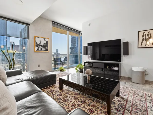 360 Nueces St APT 1707, Austin, TX 78701