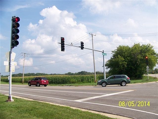 2nd image of W Roberts Rd