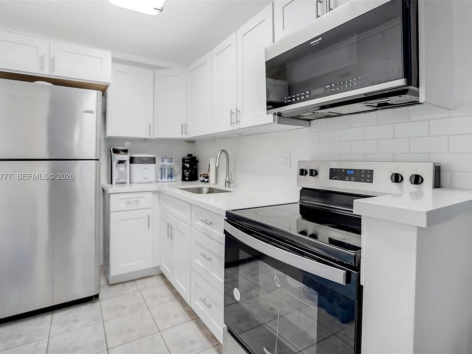 1st image of 8501 NW 8th St APT 110