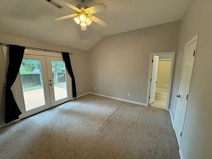 129 Telluride Dr — Photo 18