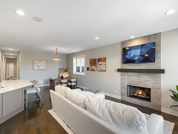 4th image of 3140 N Elston Ave #2N