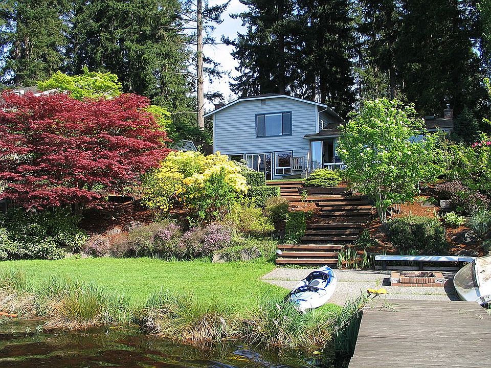 Exterior from Lake side