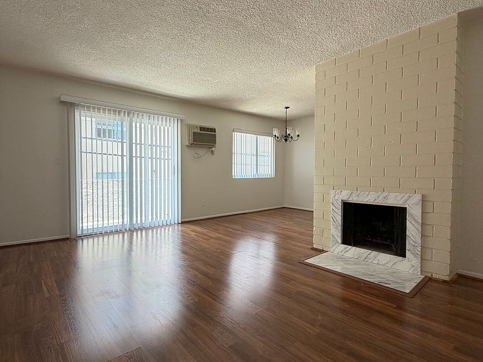 1st image of 1443 Brockton Ave APT 9