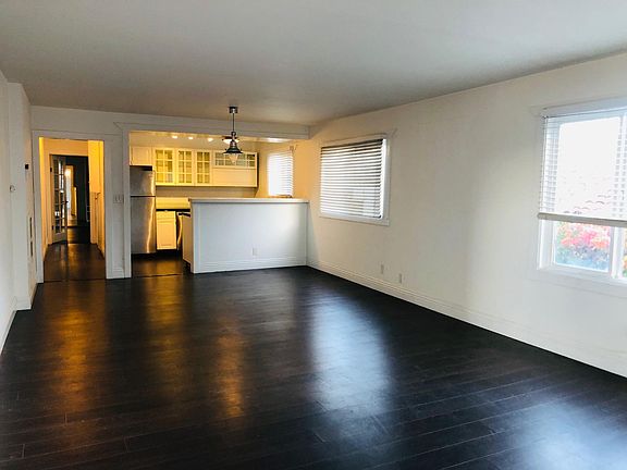 2nd image of 1901 6th St #207