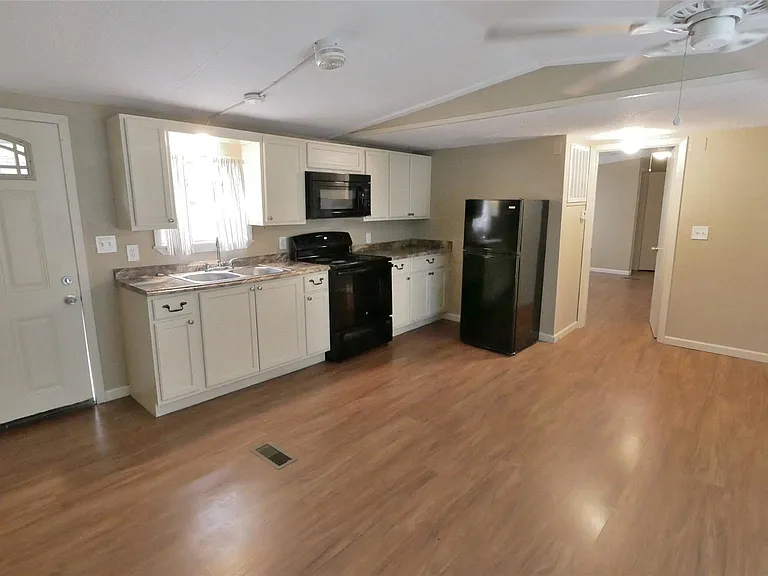 1815 Leaman Ave #1 — Photo 7