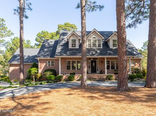 17 La Quinta Loop, Pinehurst, NC 28374