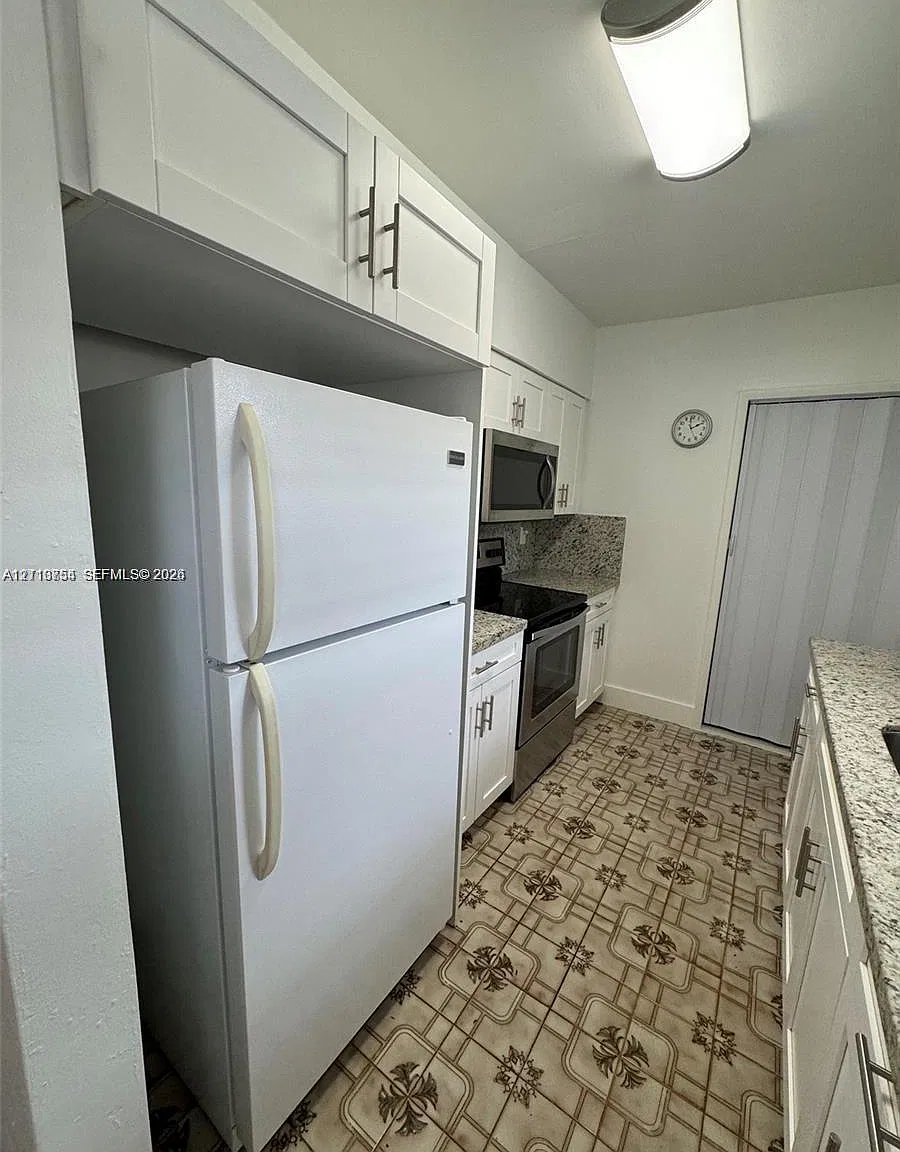 Hialeah 14 Addn — Photo 3