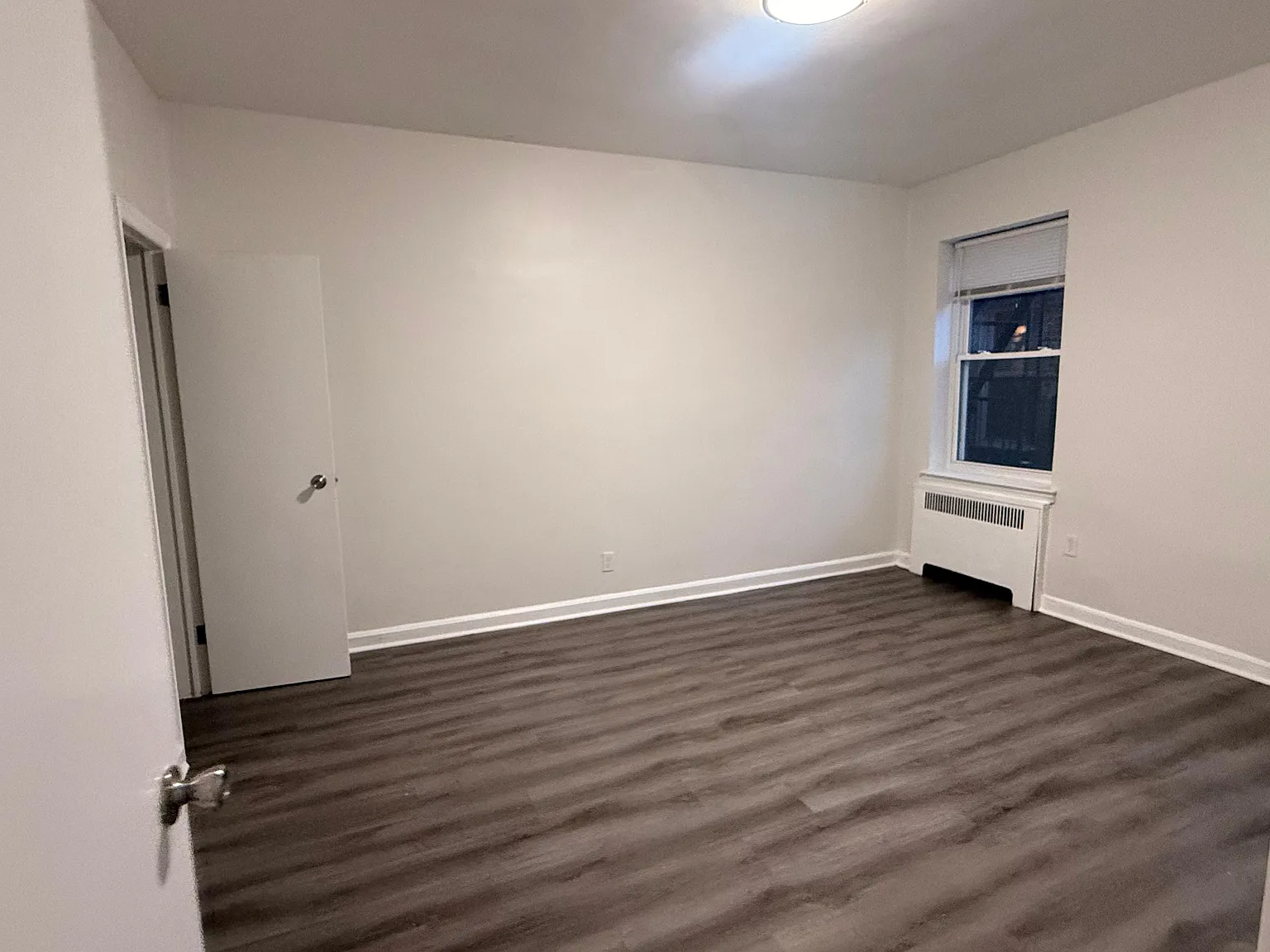 824 Avenue C — Photo 3