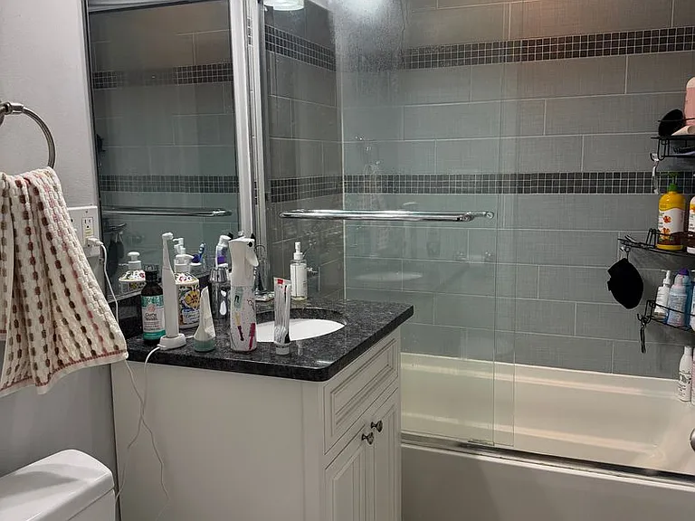 146 Hillside St #3 — Photo 4