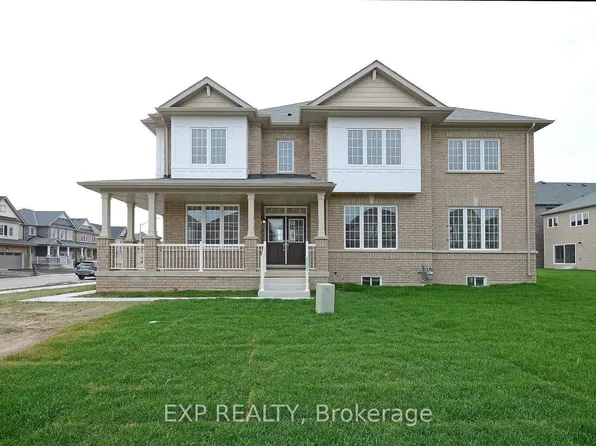 1 Honey Comb Trl, Thorold, ON L3B 0G8