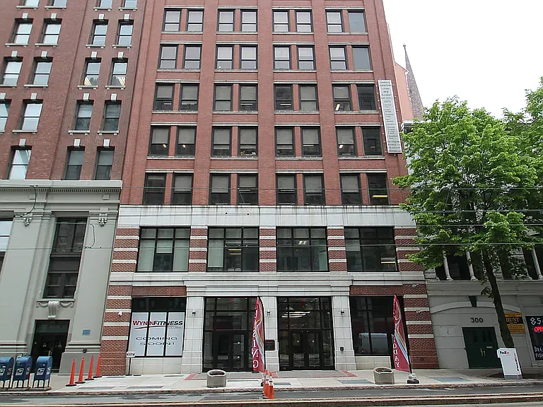 Cathedral Place — Photo 3