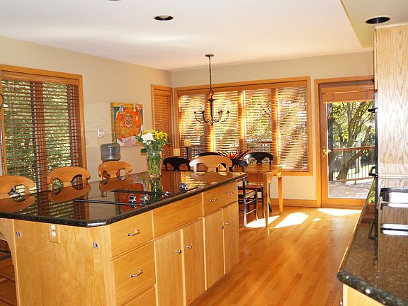 3rd image of 234 Bella Vista Dr