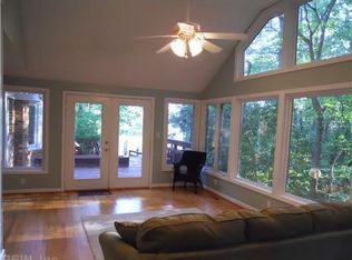 2864 River Rd, Virginia Beach, VA 23454