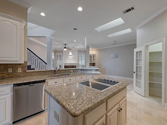 3rd image of 6820 Myrtle Beach Dr
