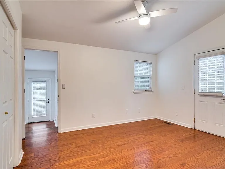 1756 Dresden Dr NE — Photo 17