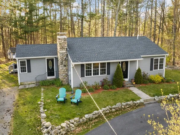 262 Grove St, Hanover, MA 02339