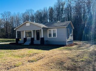 3415 Rocky Rd, Lenoir, NC 28645
