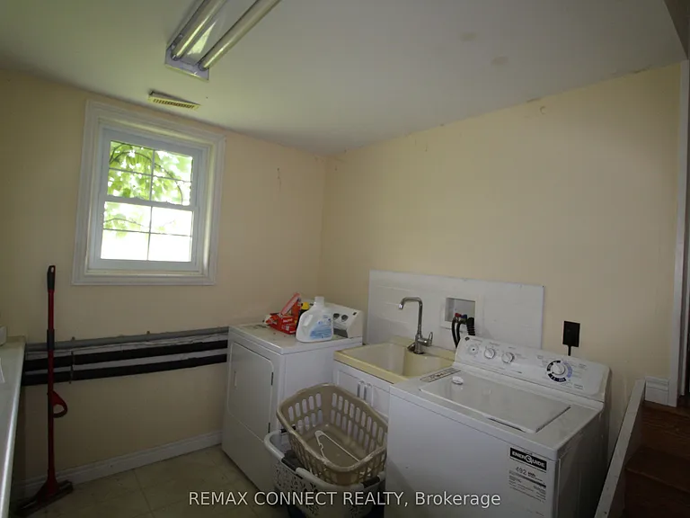10748 McEwen Dr #HOUSE — Photo 29